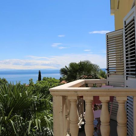 Villa Ana Lovran Eksteriør billede
