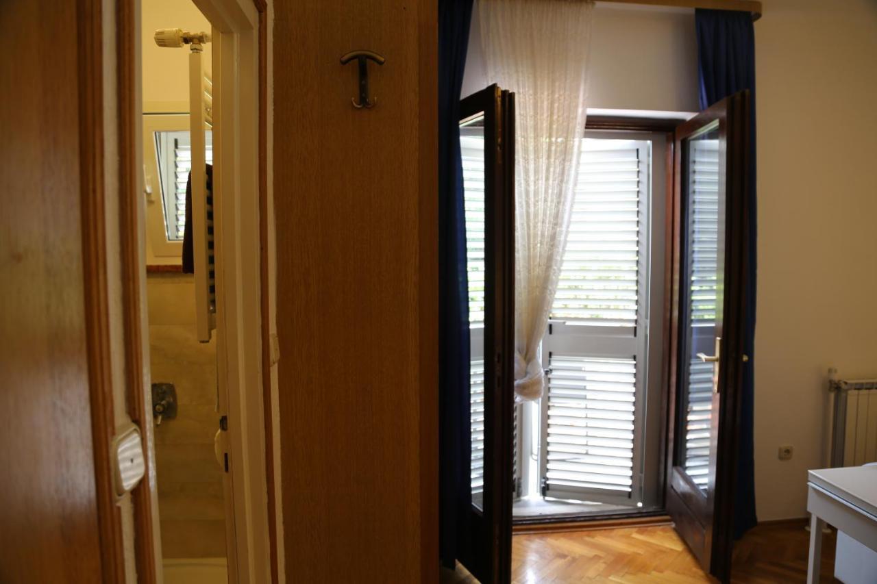 Villa Ana Lovran Eksteriør billede
